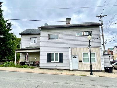 Property at 301 1st Ave, Carnegie, PA