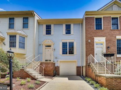 9009 Marie Ct