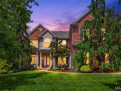 467 Oakshire Ln