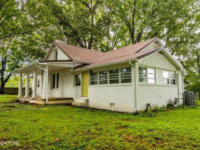 104 Helms Dr