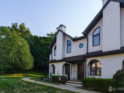 44 Tower Hill Dr