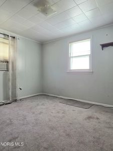 127 Hutchins St