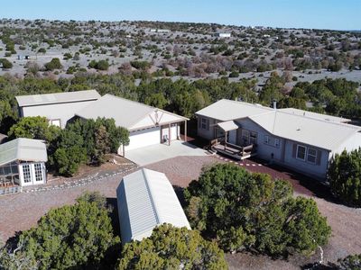 15 Sweetwater Dr