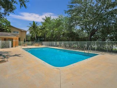 2938 Crestwood Ter #6106