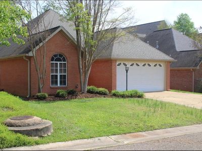 222 King Richard Rd