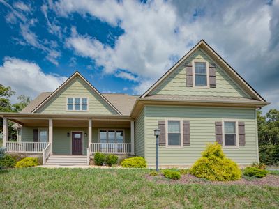 75 Acorn Ridge Dr