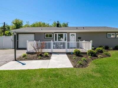 7 Indian Creek Dr