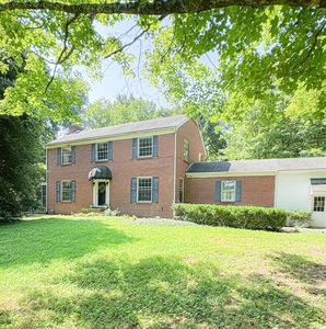 2545 Norwood Dr