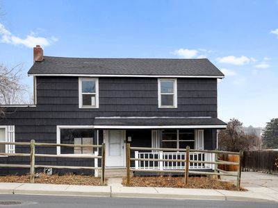 Property at 709 W Fremont Ave, Selah, WA