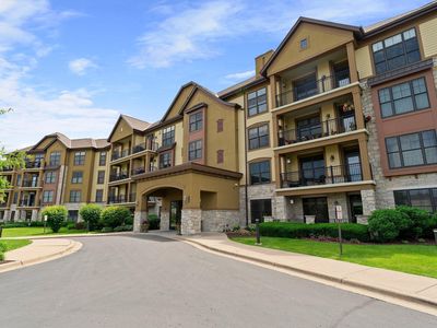 1320 Riverside Ln APT 112