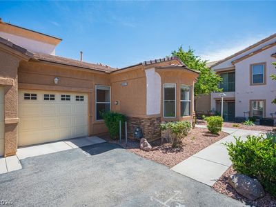 235 Garrett Ln Unit 1