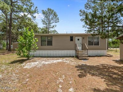 100 VIVIAN Drive