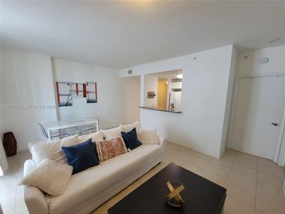 185 SE 14th Ter APT 1101