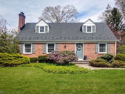 14 Edgewood Rd