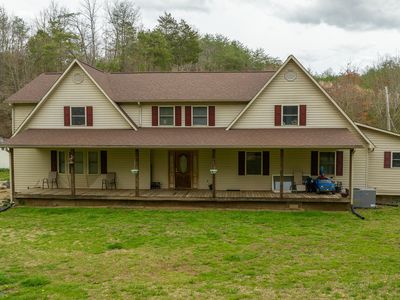 8651 Tazewell Hwy