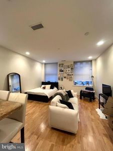 1600 Arch St APT 1510