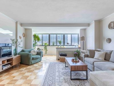 6 Whittier Pl APT 14G