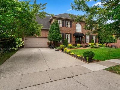 3442 Chestnut Hill Ln