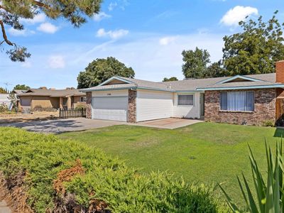 1700 W La Vida Avenue