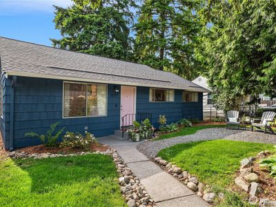 13717 Stone Avenue N