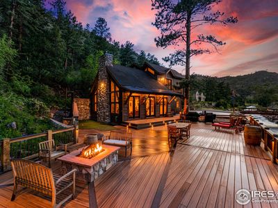 16996 N Saint Vrain Dr