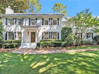 2572 Hyde Manor Dr NW