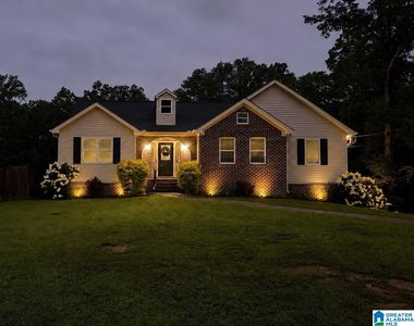 12084 Danny Dr