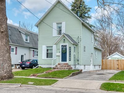 309 E Williams St
