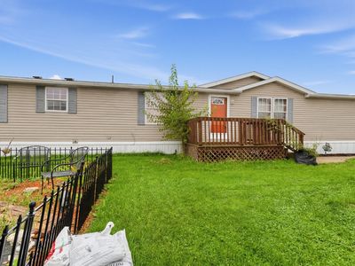 2158 Redbud Ln