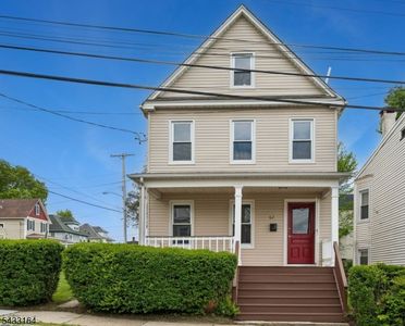 52 Central Ave