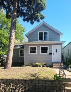 Property at 2423 Quincy St NE, Minneapolis, MN