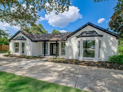 1602 Baker Dr