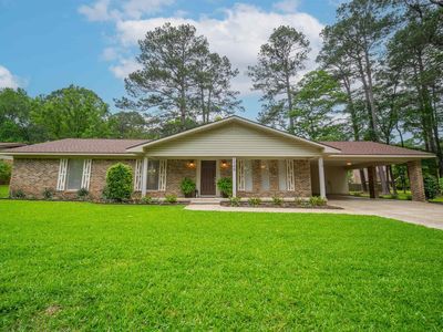 1740 Hollyhill Dr