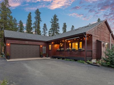 424 W Dory Way