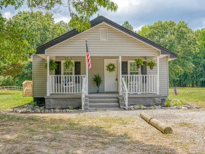 1210 Old Buncombe Rd