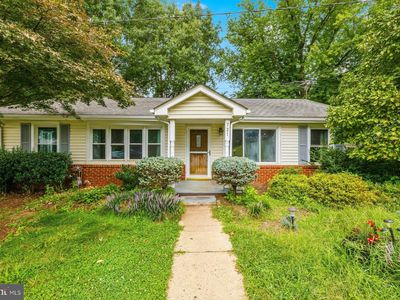 Property at 721 Wirt St SW, Leesburg, VA
