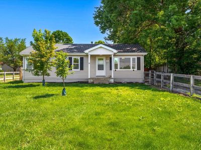 220 Locust Hts