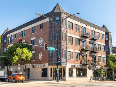 4603 N Racine Ave APT 403