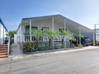 320 N Park Vista St SPACE 18