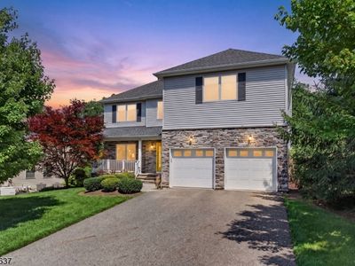 49 Haggerty Dr