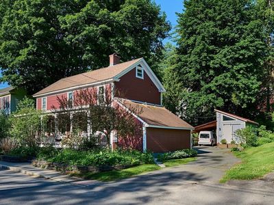 34 Sears St