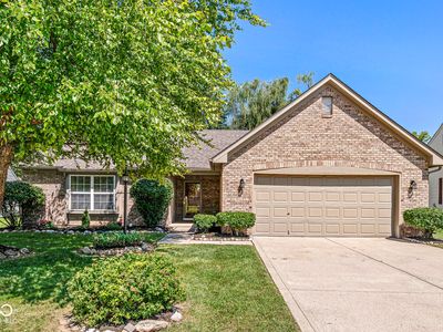 Property at 12130 Pepperwood Dr, Indianapolis, IN