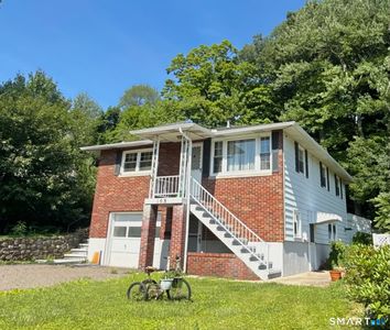 108 Moreland Avenue