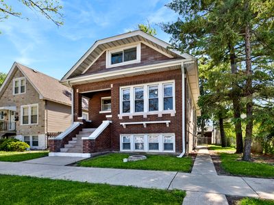 Property at 1329 Harvey Ave, Berwyn, IL