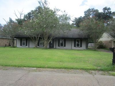 131 Oakwood Dr