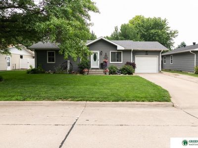 1519 Raell Dr