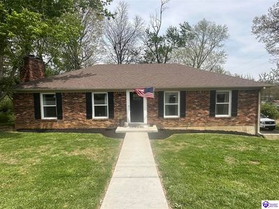 235 Oakwood Dr