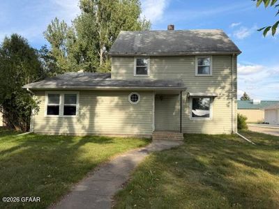 Property at 226 1st Ave NW, Mayville, ND