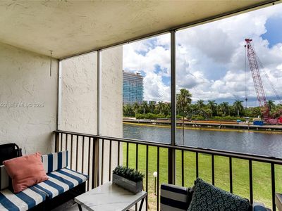 601 Three Islands Blvd APT 304