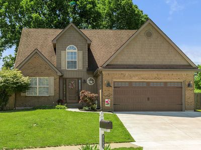 395 Colony Dr